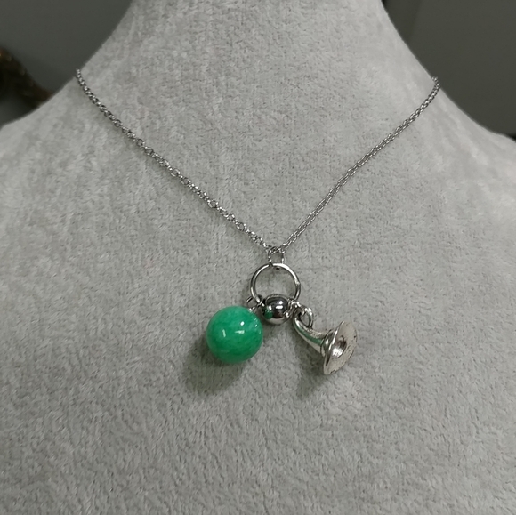 Witch Hat Charm Necklace Green Gemstone Adjustable Stainless-Steel Chain - Picture 3 of 5